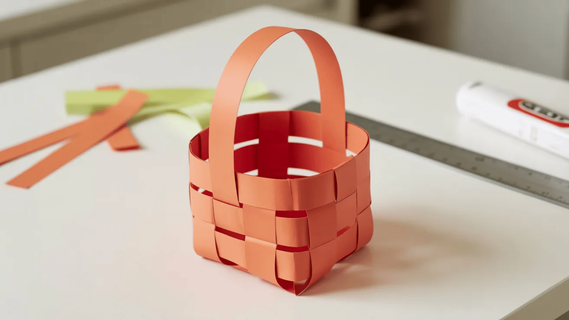 paper strip basket