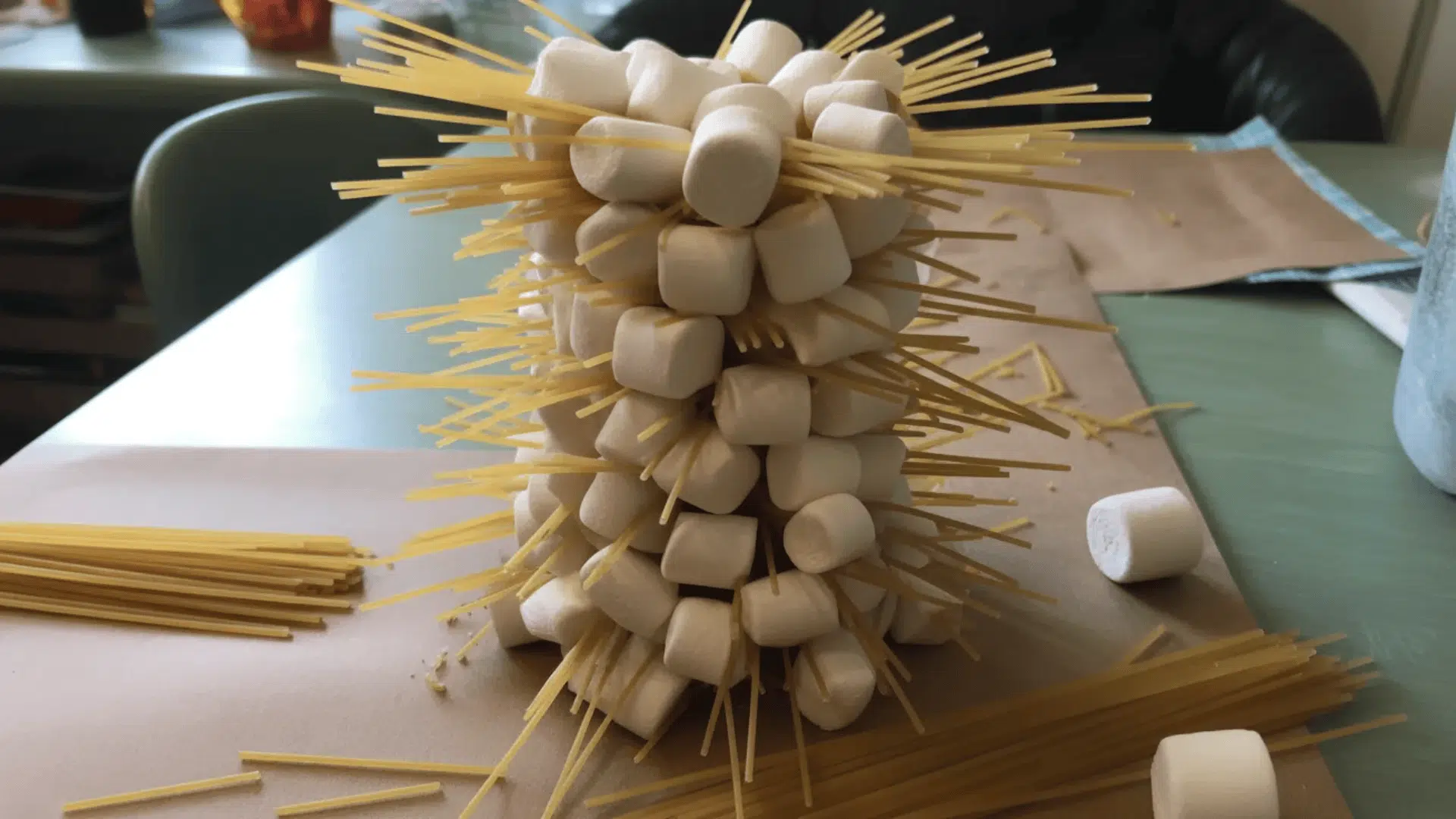 spaghetti tower engineering challenge